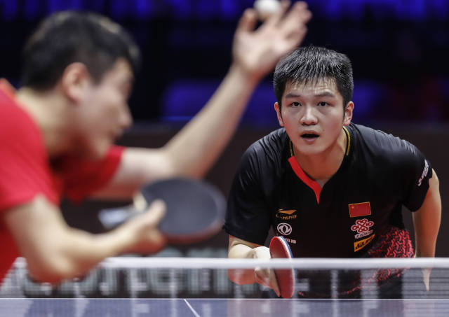 在这场扣人 在这场扣人