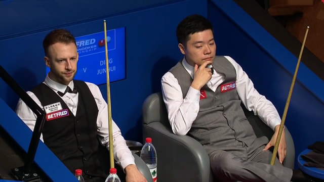 因左脚踝扭 因左脚踝扭